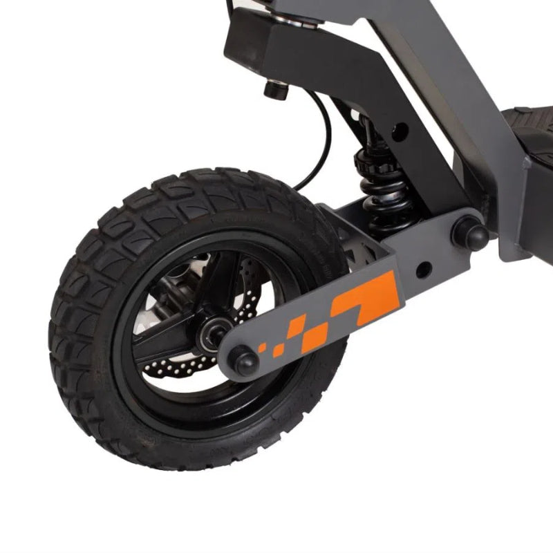 Smooth Ride: 800W motor and 10'' tubeless wheels ensure a comfortable journey. 